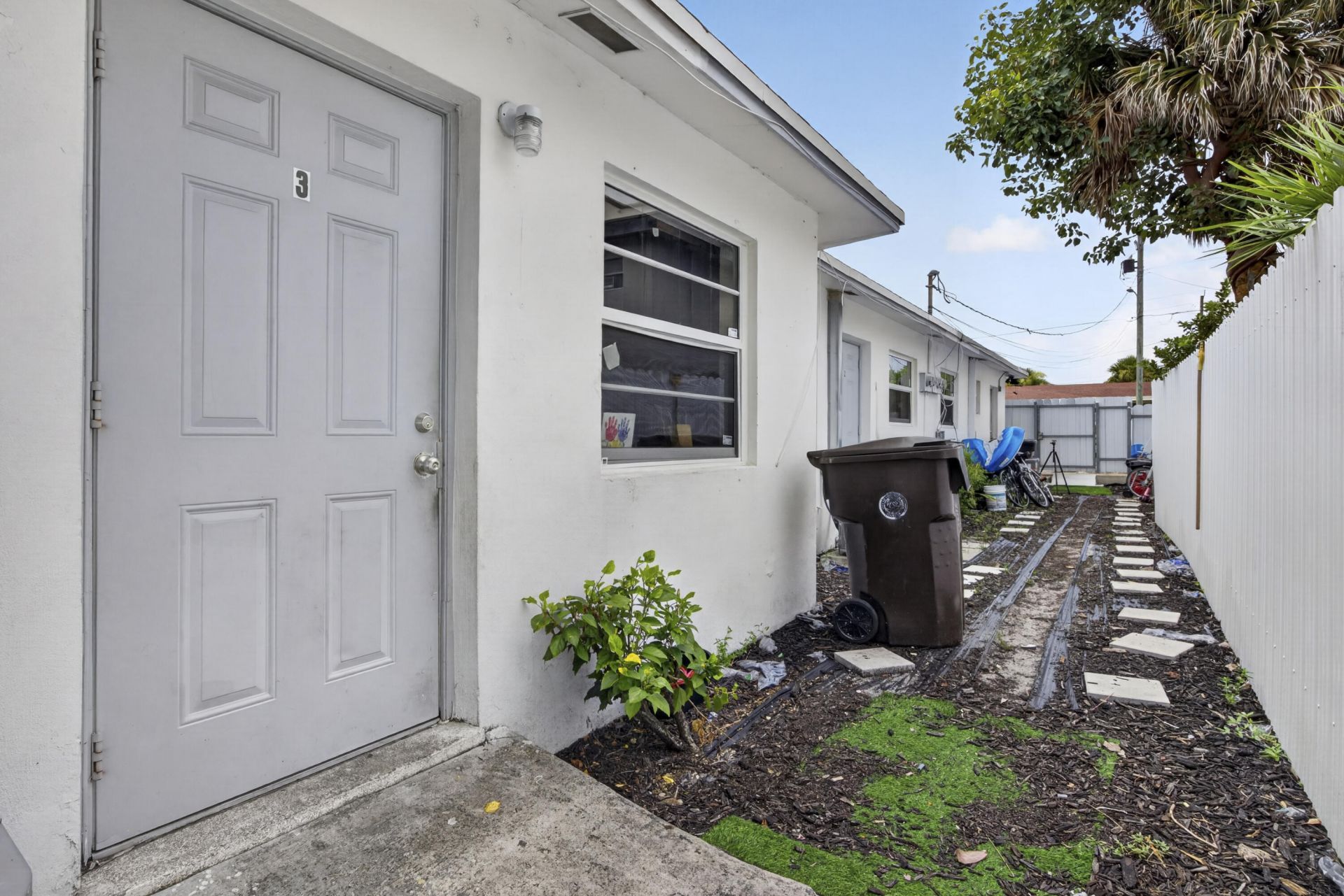 709 13th Street, West Palm Beach, FL 33401 Photo