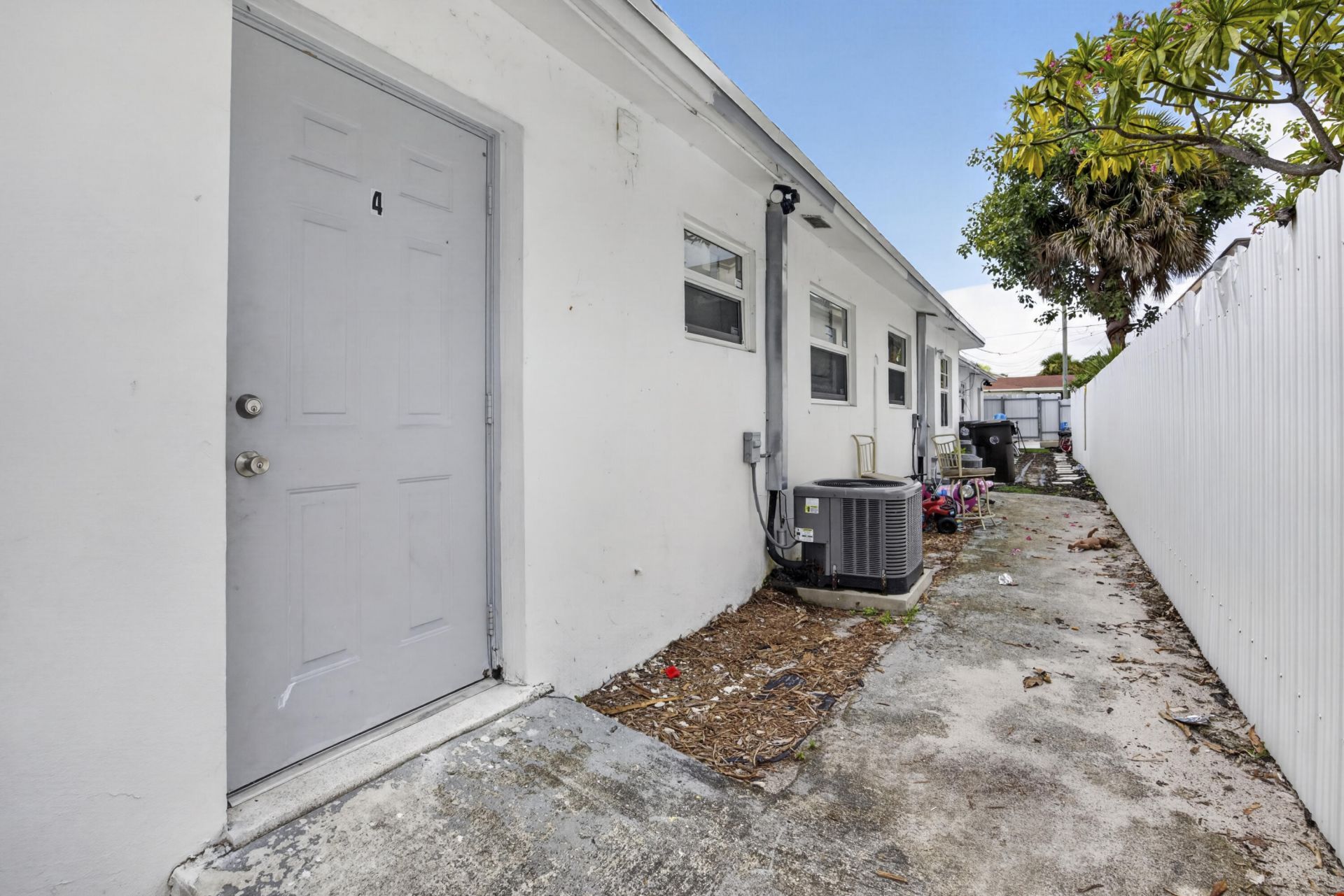 709 13th Street, West Palm Beach, FL 33401 Photo