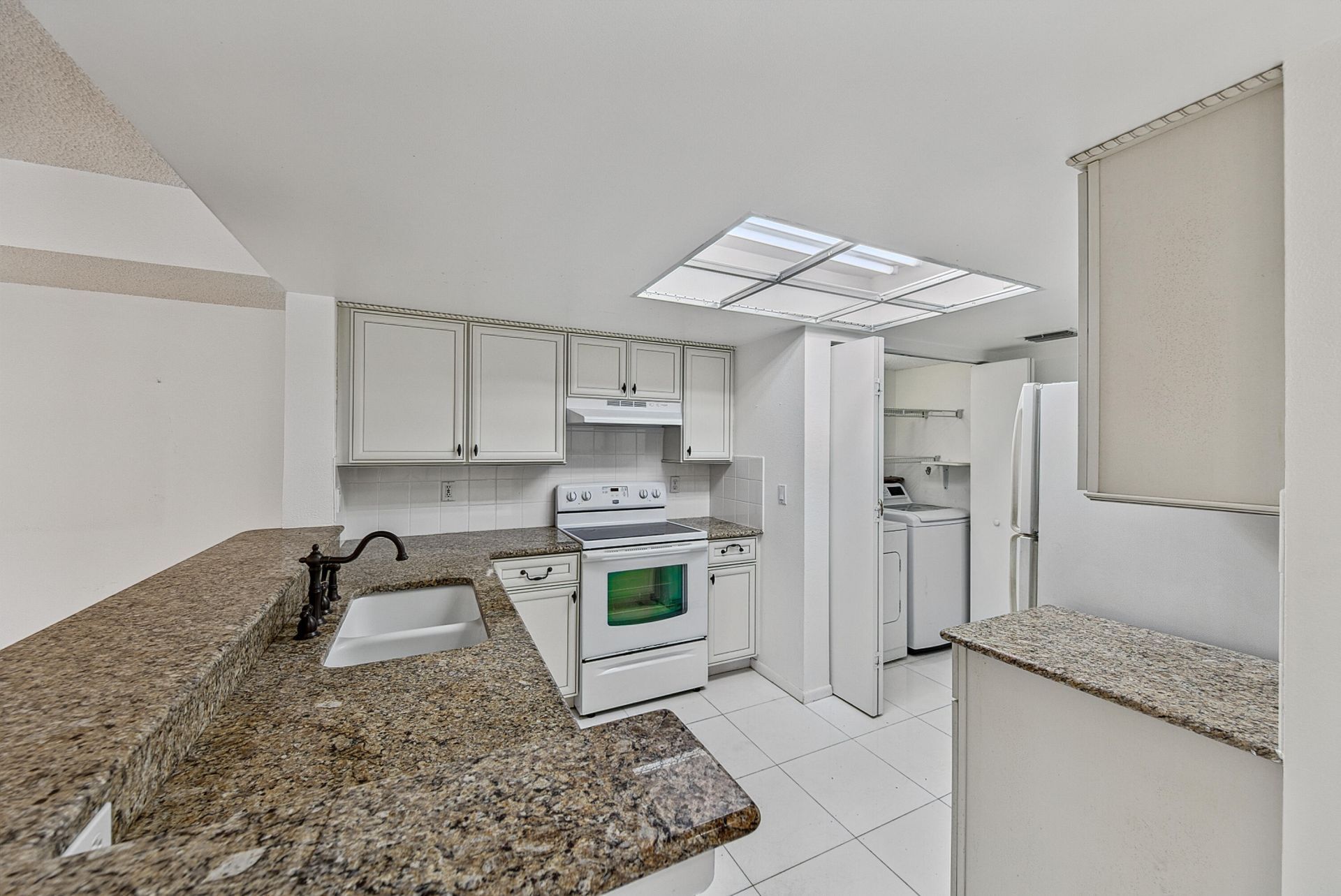 9088 W Atlantic Boulevard, Unit 525, Coral Springs, FL 33071 Photo