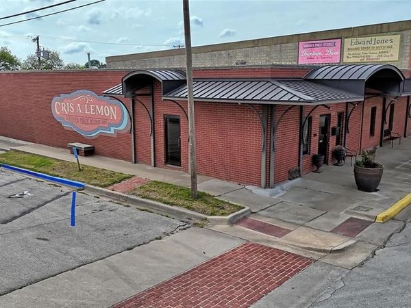 201 Clay Street, Nocona, TX 76255