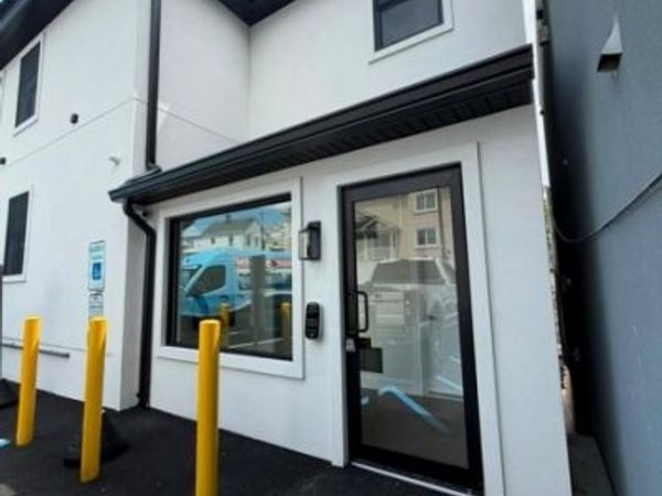 312 Hackensack St, Carlstadt, NJ 07072