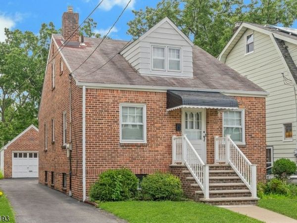 30 Menzel Ave, Maplewood, NJ 07040