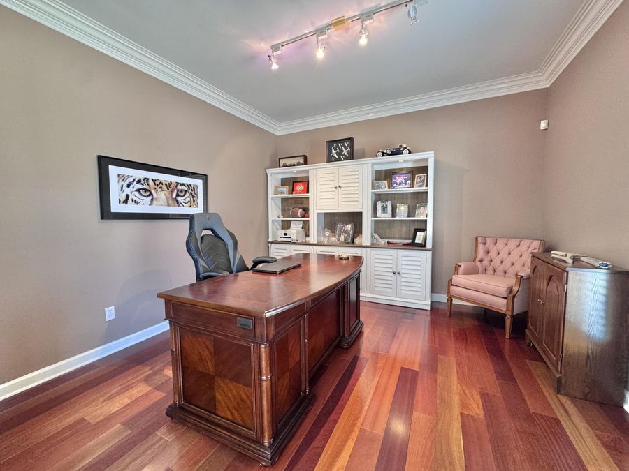 Property Image 25