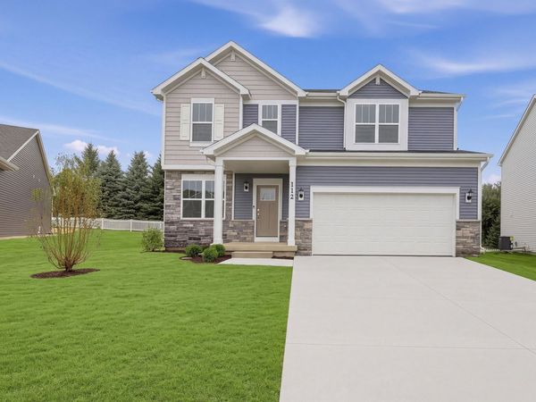 112 O'Brien Court, Unit 13, Columbus, WI 53925