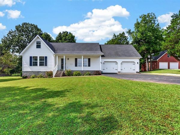215 W McLellan Road , Bowling Green, KY 42101