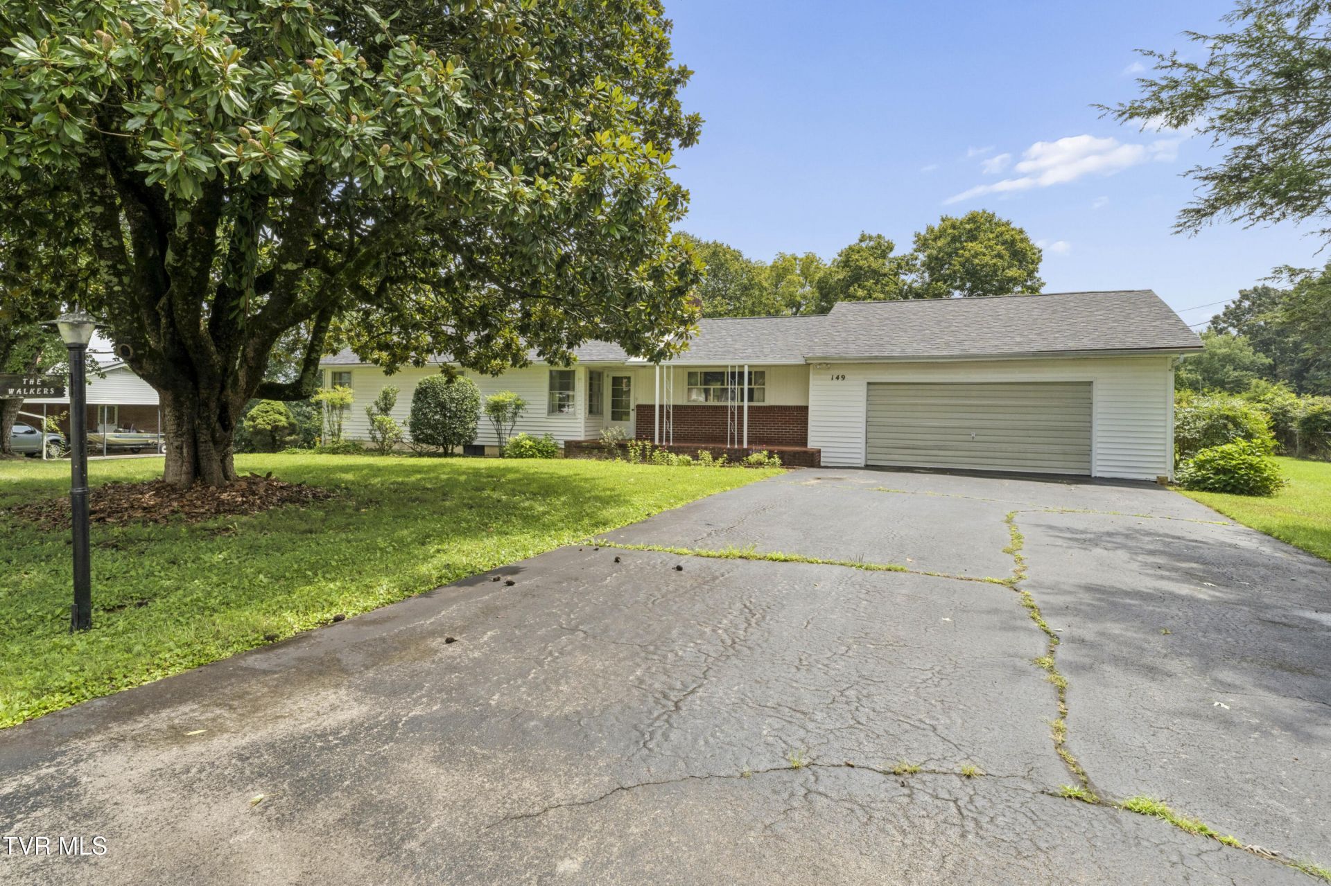 149 Valleyview Street, Gray, TN 37615 Main Photo
