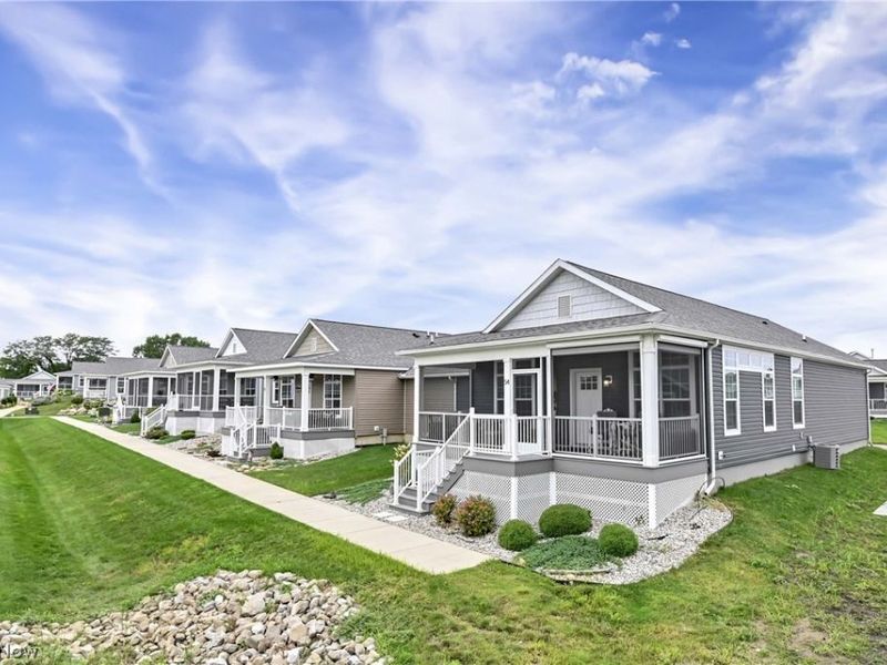 10850 E Bayshore Road , Unit Cardinal 5, Marblehead, OH 43440 Photo 4