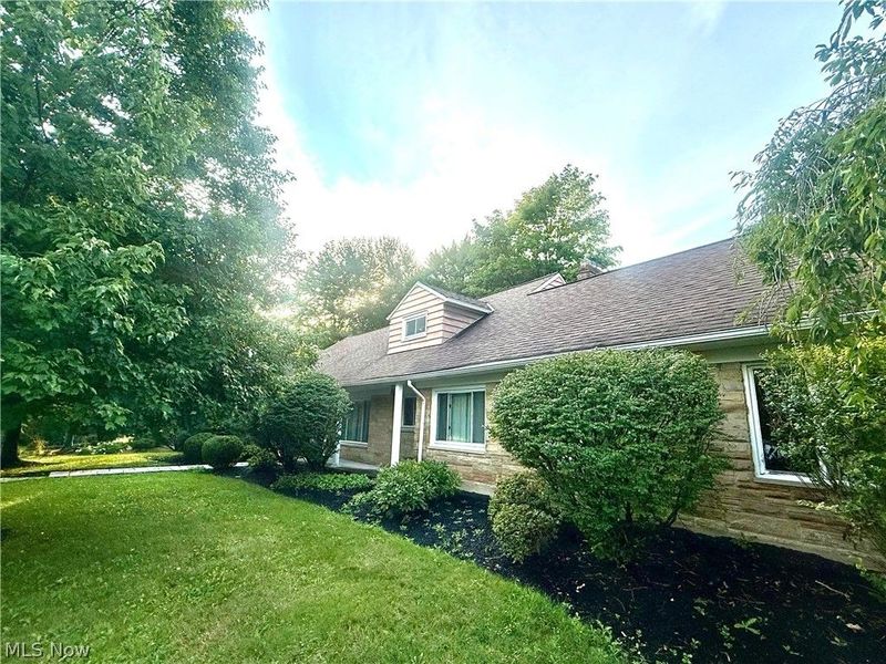 26201 Annesley Road , Beachwood, OH 44122 Photo 2