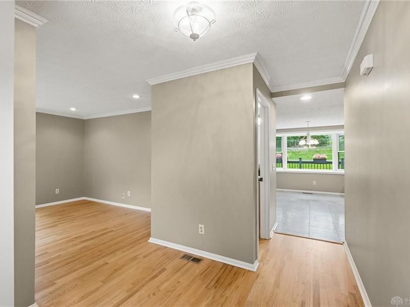 4336 Timberwilde Drive, Kettering, OH 45440 Photo 6