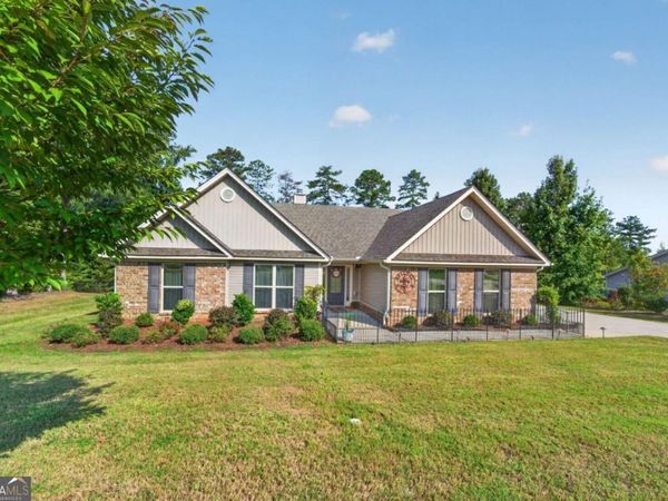 479 High Point Road NW, Milledgeville, GA 31061