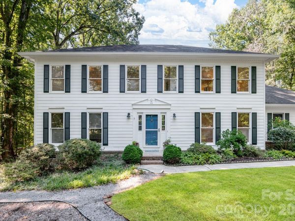 5607 Manchester Avenue, Harrisburg, NC 28075