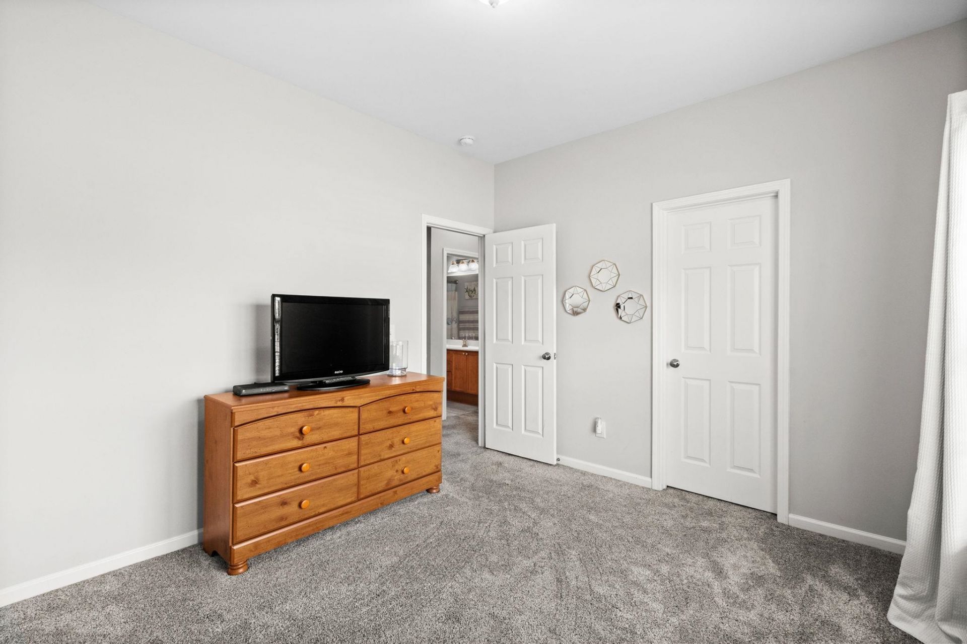 177 Rocko Dr. Photo 20