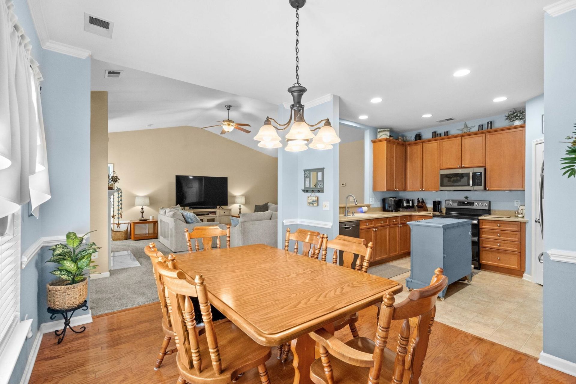 177 Rocko Dr. Photo 8