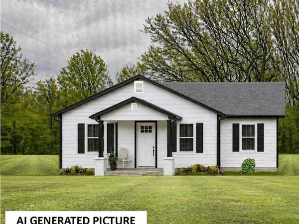 100 Quincy Avenue , Lincoln, AR 72744