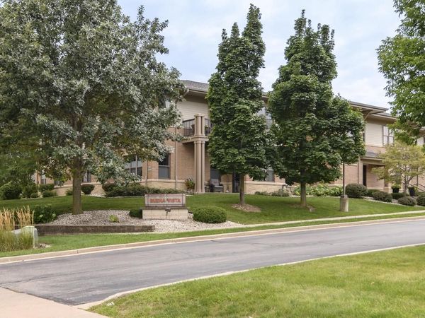 W129N6811 Northfield DRIVE, Unit 107, Menomonee Falls, WI 53051
