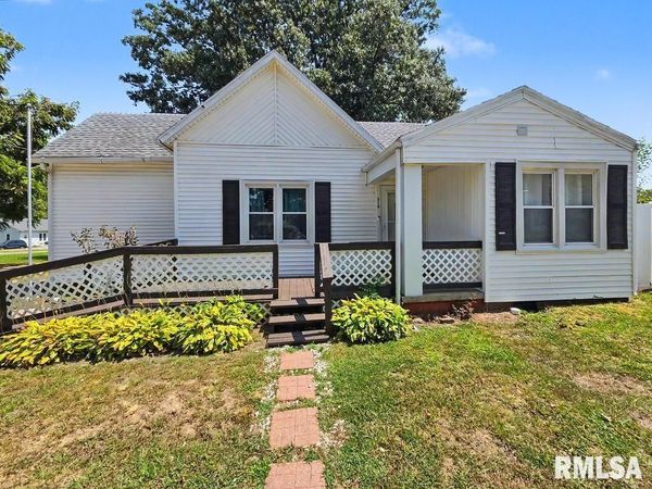 516 N 5TH Street, Vienna, IL 62995