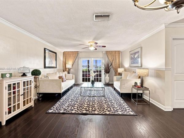 5900 NW 17th Pl , Unit 203, Sunrise, FL 33313