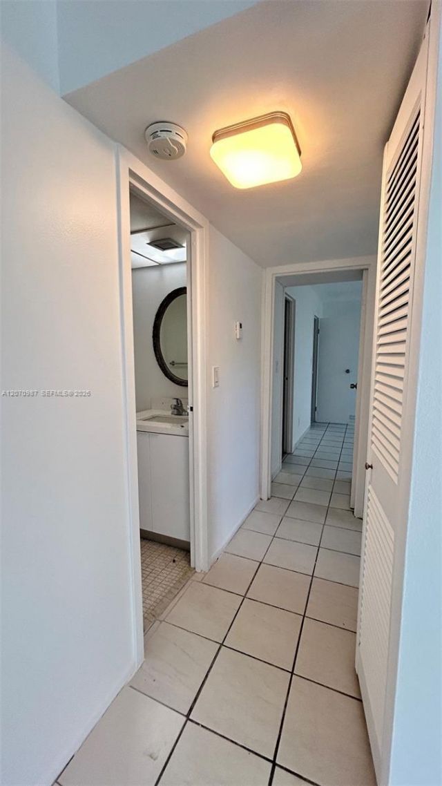 210 172nd St, Unit 228, Sunny Isles Beach, FL 33160 Photo