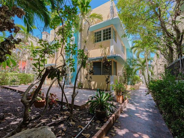 1351 Meridian Ave, Unit 10, Miami Beach, FL 33139