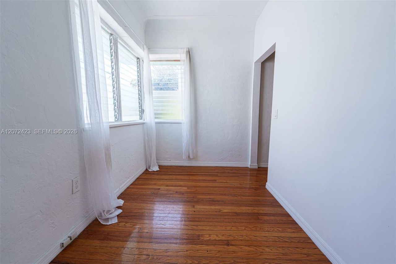 1351 Meridian Ave, Unit 10, Miami Beach, FL 33139 Photo