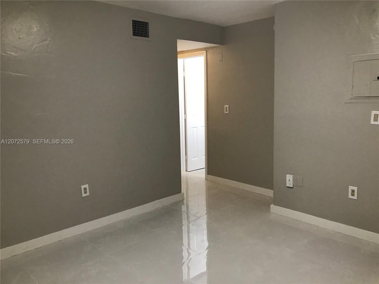 1800 NW 19th St, Unit 2, Miami, FL 33125 Photo