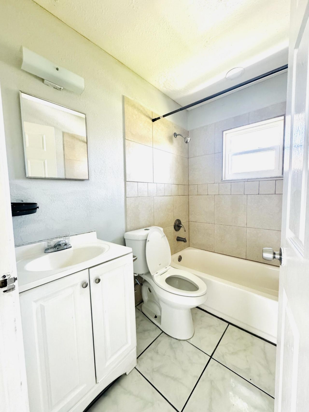 1207 Avenue K, Unit B, Fort Pierce, FL 34950 Photo