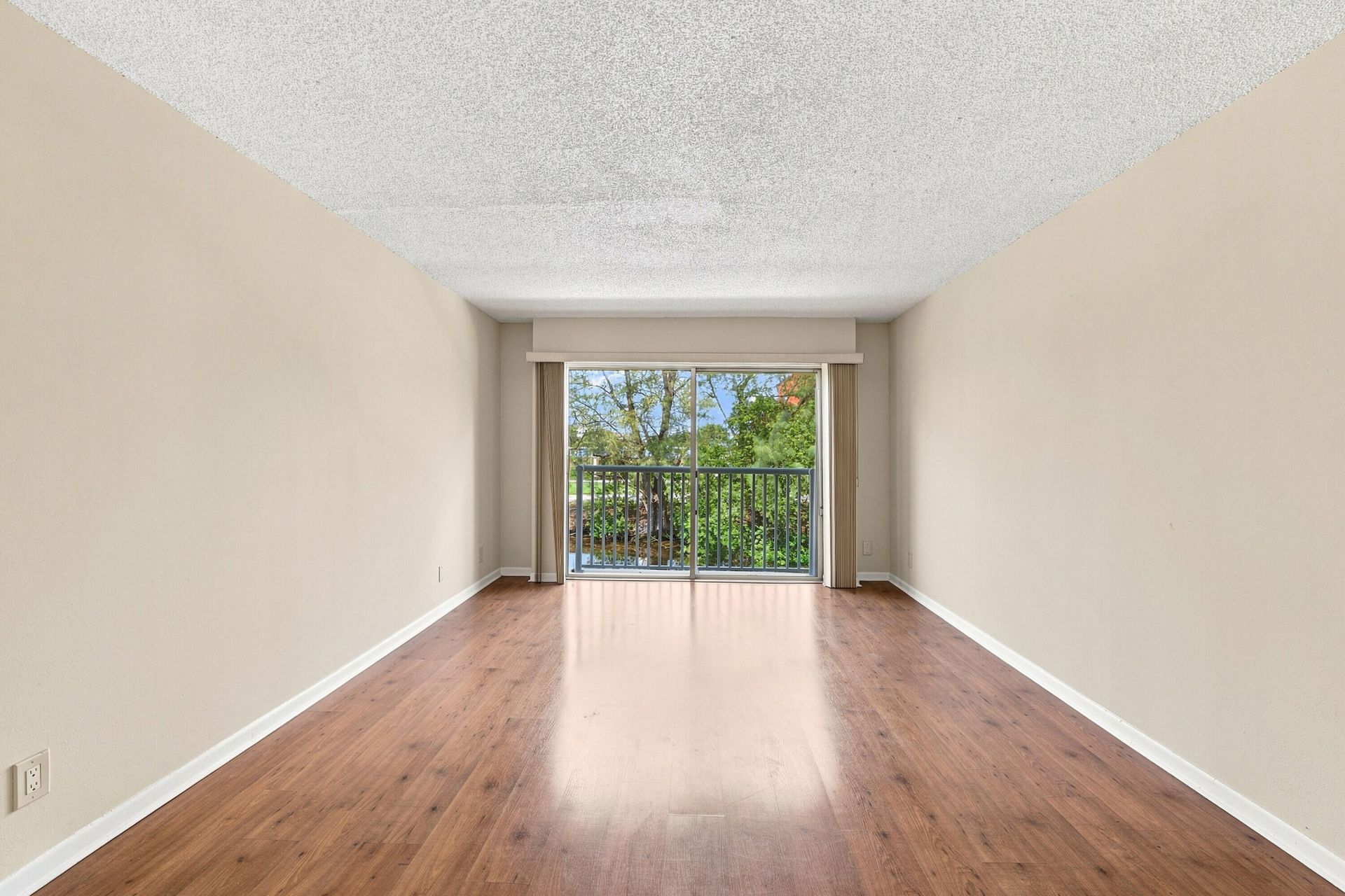 5951 NE 14th Lane, Unit 204N, Fort Lauderdale, FL 33334 Photo