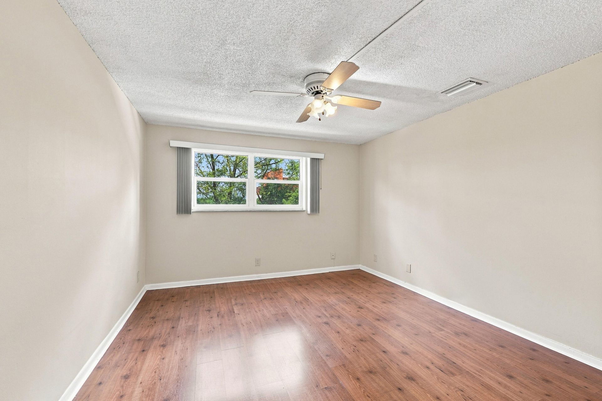 5951 NE 14th Lane, Unit 204N, Fort Lauderdale, FL 33334 Photo