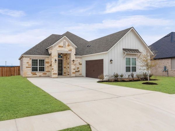 305 Kanarra Creek RD, Jarrell, TX 76537