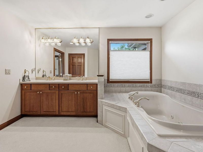 6955 Tradewinds Court, Liberty Township, OH 45011 Photo 33