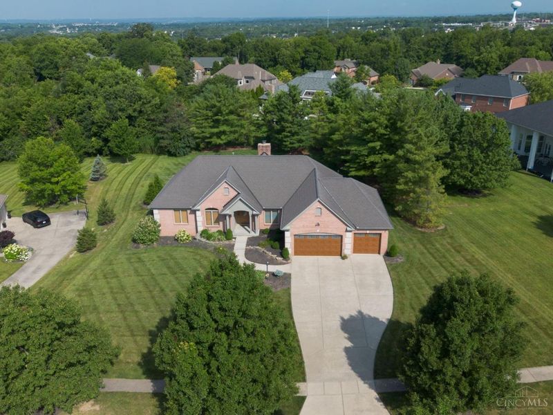 6955 Tradewinds Court, Liberty Township, OH 45011 Photo 4