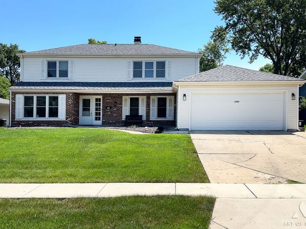 1415 Churchill Road , Schaumburg, IL 60195