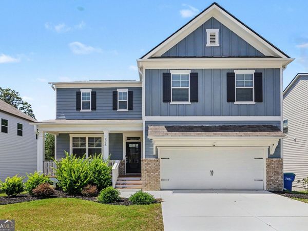 7576 Jennadee Drive, Fairburn, GA 30213