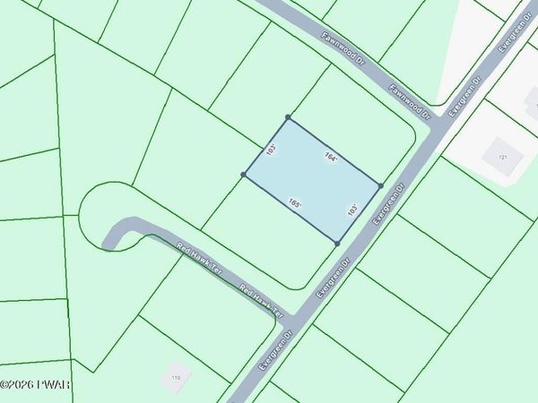 Evergreen Drive , Greentown, PA 18426