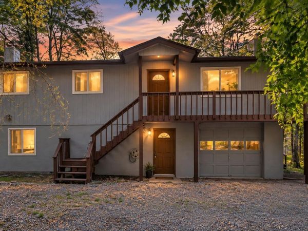 19 Conservancy Court, Gouldsboro, PA 18424