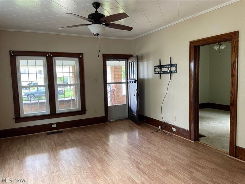 528 S River Street, Newcomerstown, OH 43832 Photo 3