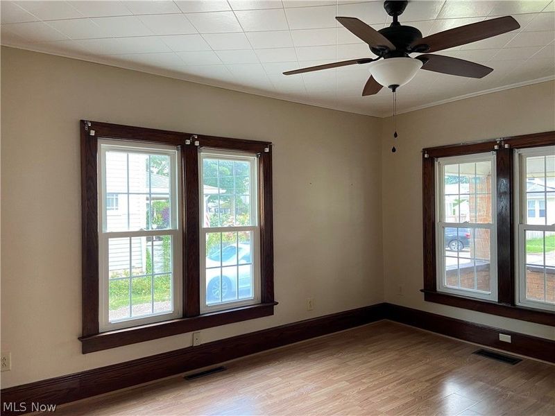 528 S River Street, Newcomerstown, OH 43832 Photo 7