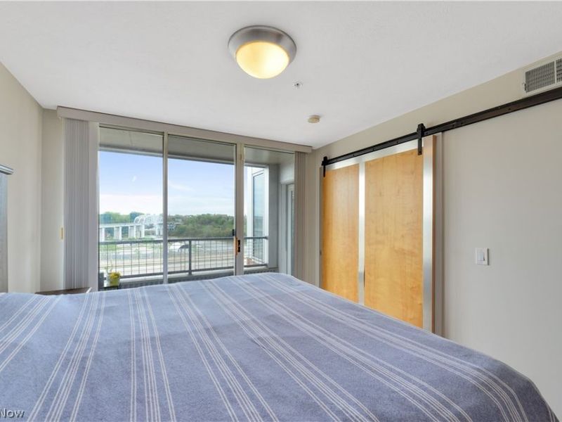 2222 Detroit Avenue , Unit 907, Cleveland, OH 44113 Photo 20