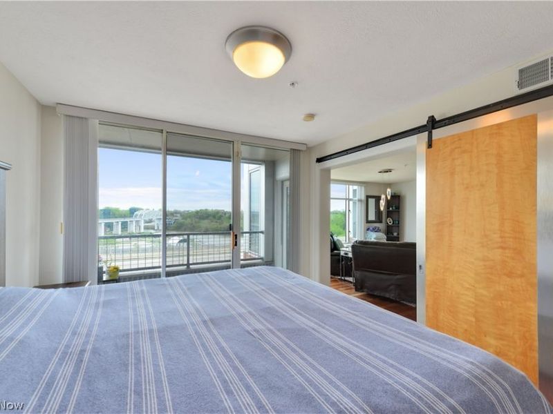 2222 Detroit Avenue , Unit 907, Cleveland, OH 44113 Photo 21