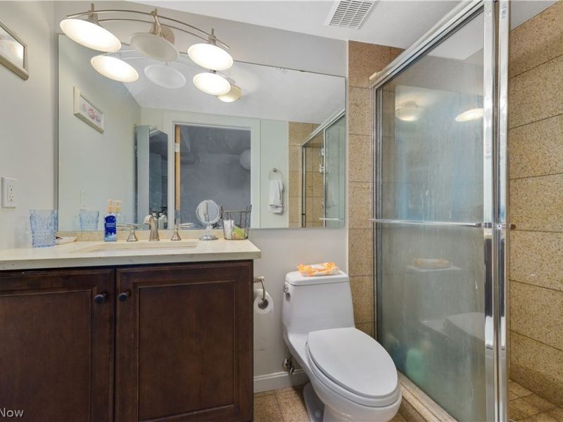 2222 Detroit Avenue , Unit 907, Cleveland, OH 44113 Photo 26