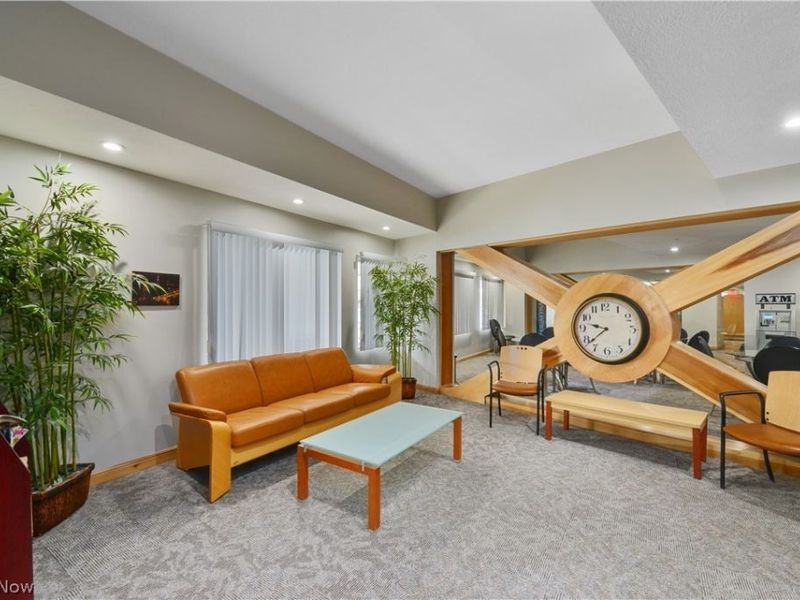 2222 Detroit Avenue , Unit 907, Cleveland, OH 44113 Photo 29