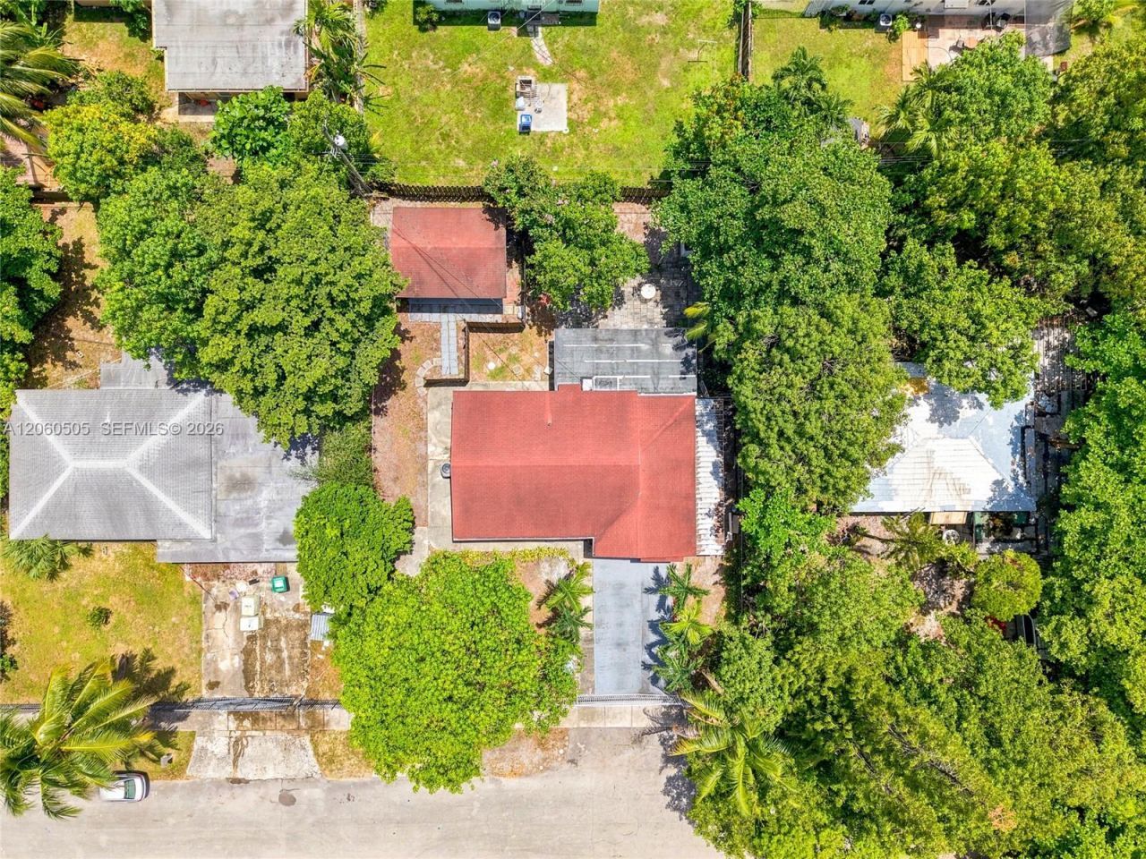 596 NW 109th St, Miami, FL 33168 Photo