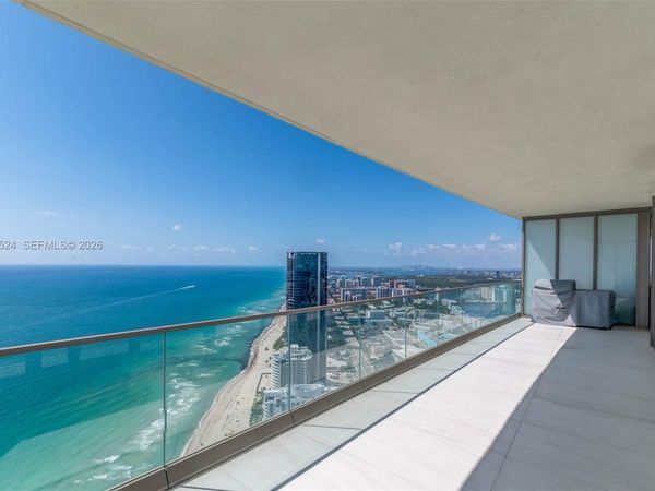 18975 Collins Ave, Unit 5403, Sunny Isles Beach, FL 33160