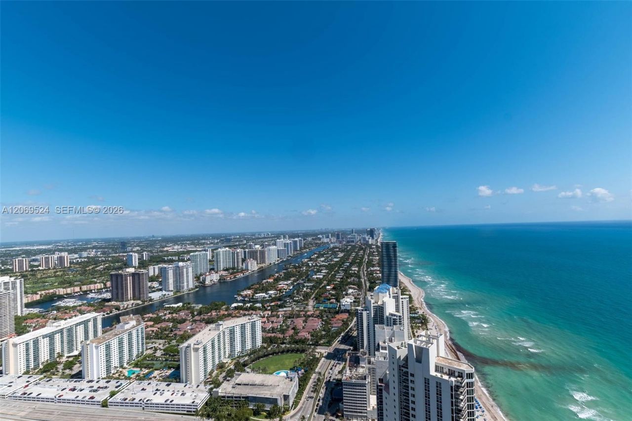 18975 Collins Ave, Unit 5403, Sunny Isles Beach, FL 33160 Photo