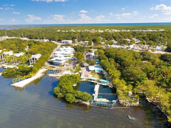 101900 Overseas Hwy, Key Largo, FL 33037