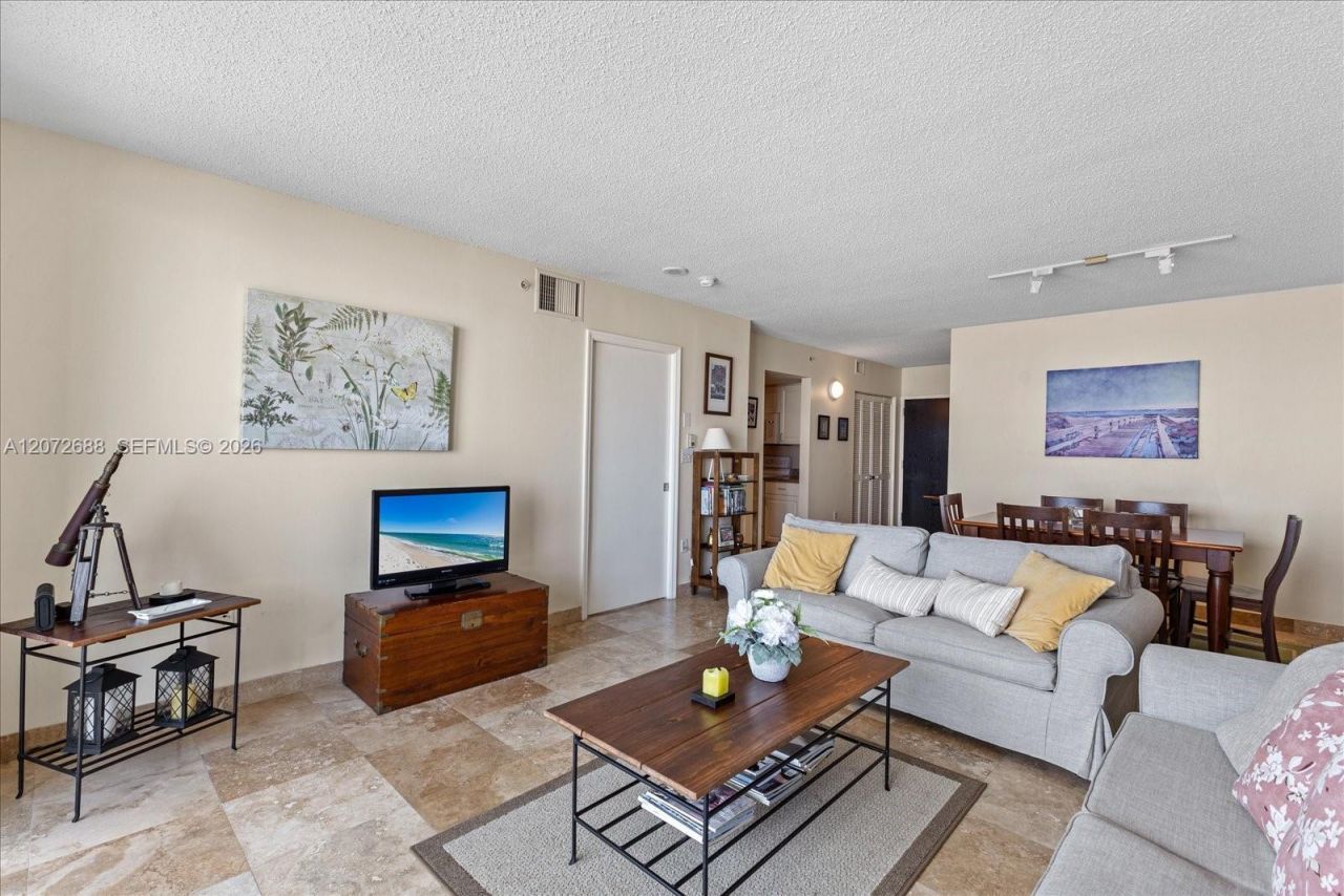 90 Alton Rd , Unit 2005, Miami Beach, FL 33139 Photo