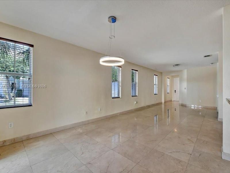 7490 NW 115th Ct, Doral, FL 33178 Photo
