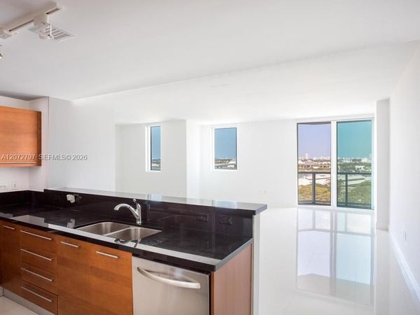 244 Biscayne Blvd , Unit 2402, Miami, FL 33132