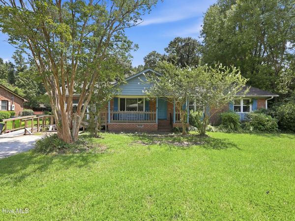 203 Carolina Pines Boulevard, New Bern, NC 28560