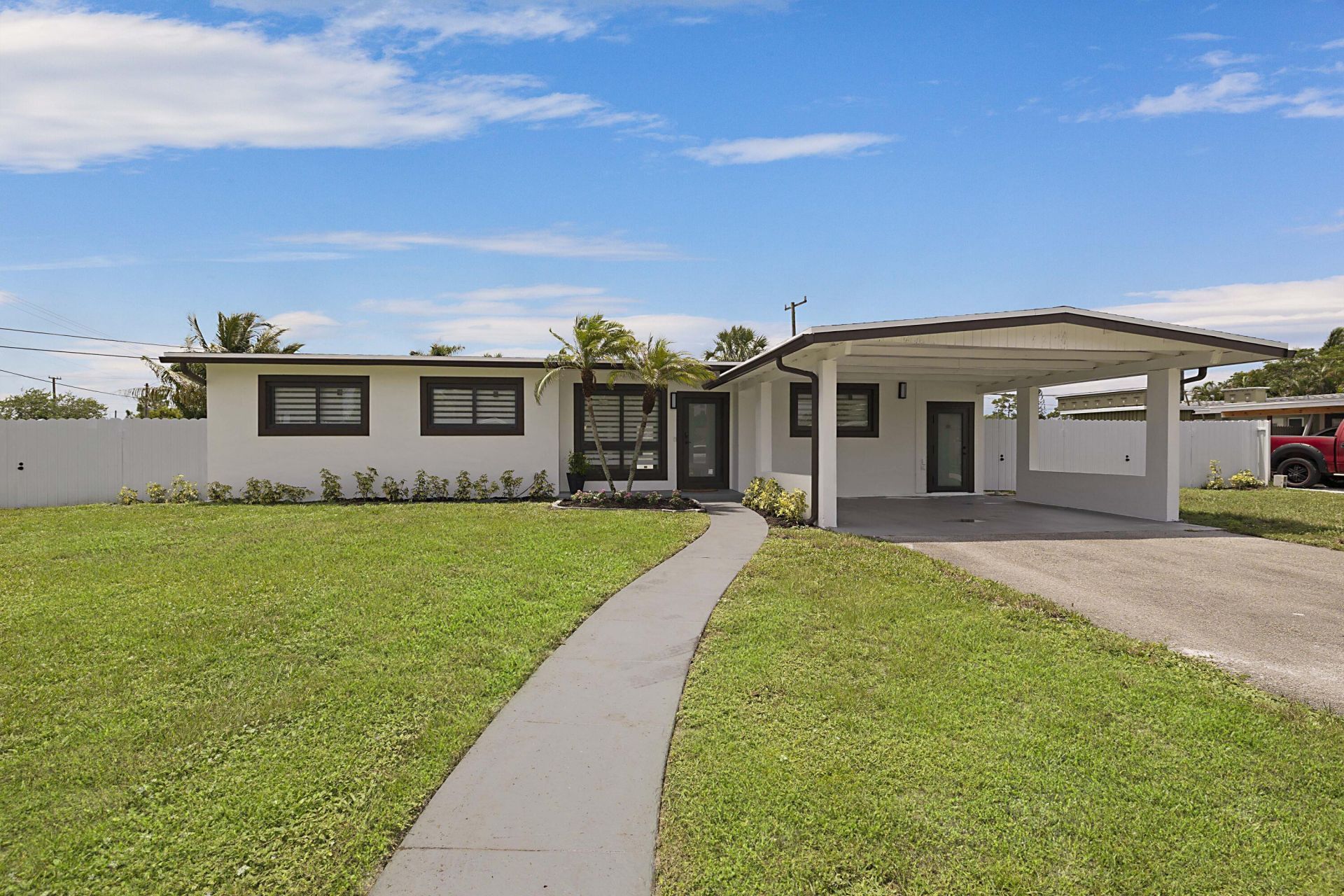 421 Fontana Drive, Palm Springs, FL 33461 Photo